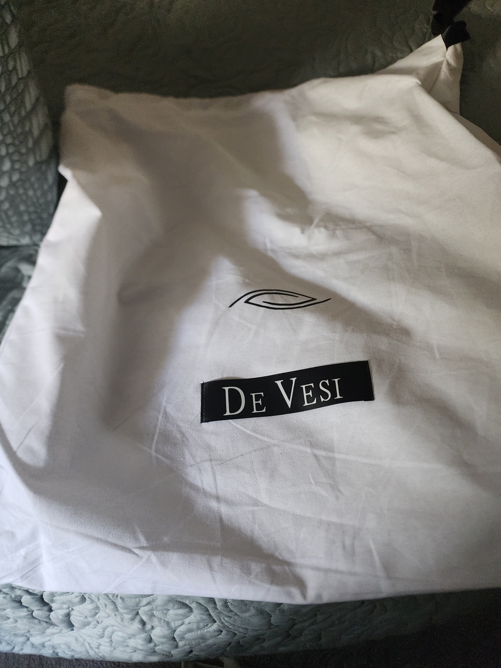 ✨️De Vesi Croc Embossed Tote Bag with Matching Wristlet | Luxury Vegan Leather - Picture 3 of 5